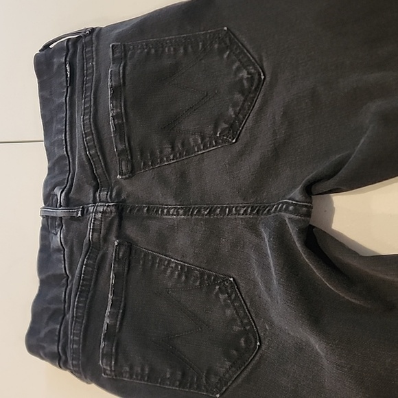 MOTHER Looker Ankle Fray Jeans in Guilty as Sin sz 24 - Picture 12 of 15